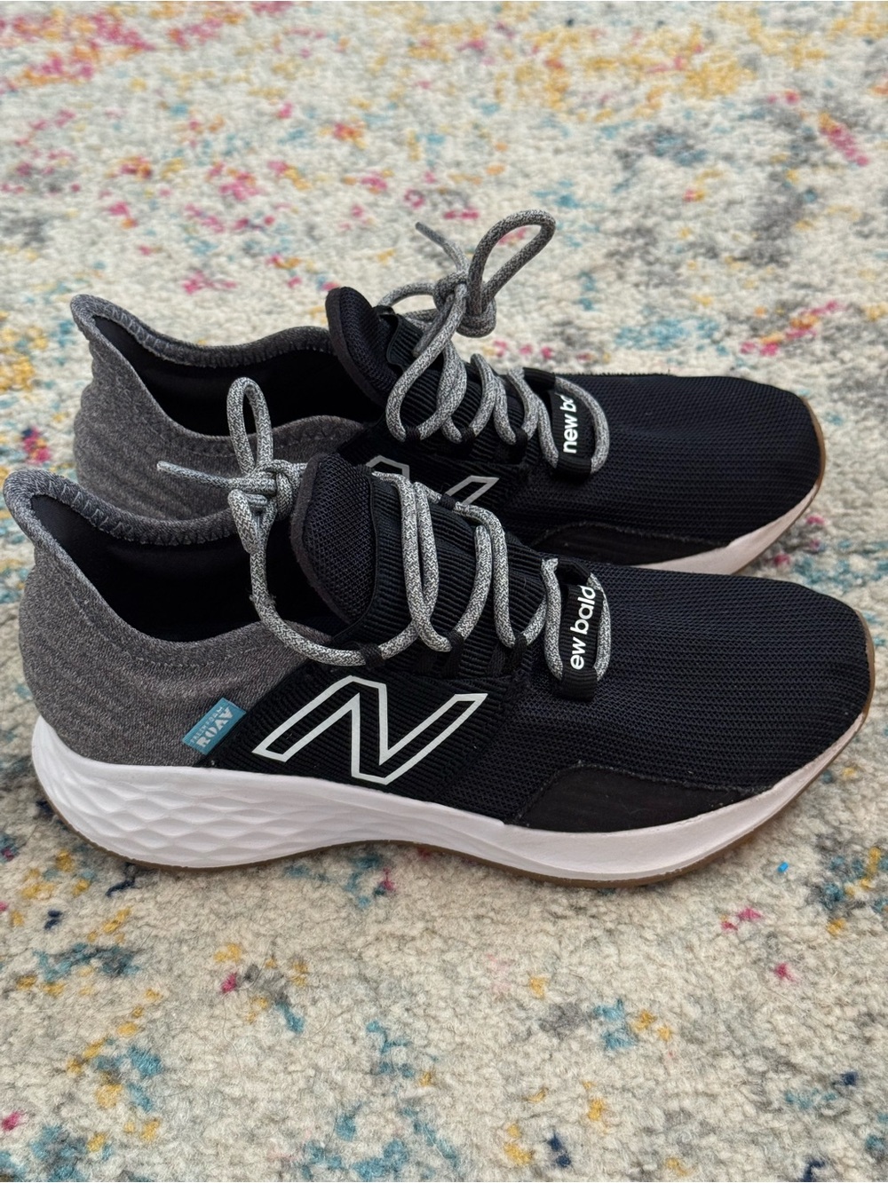 New Balance Kids' Black and Gray Running Shoes Size 2